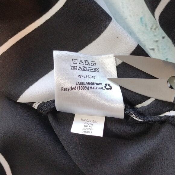 INC International Concepts Black White Stripes Flowy Button Down Shirt Size L - Picture 10 of 14